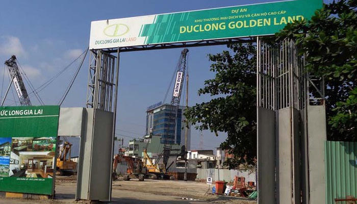 Dự án Đức Long Golden Land, tại phường Tân Thuận Tây, quận 7, có gần 7.000 m2 đất công (chiếm gần 70% tổng diện tích dự án) liệu có thuộc trường hợp phải báo cáo Thủ tướng? &nbsp;