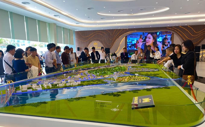 Vinhomes Royal Island được giới đầu tư “săn đón” kể từ khi ra mắt. &nbsp;