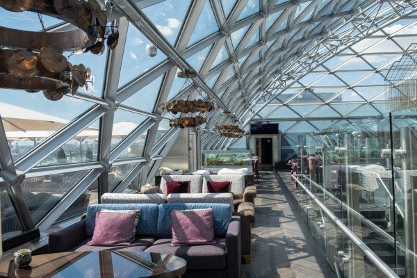 Vung 400 triệu ở phòng tổng thống thử cảm giác ‘sướng như tiên’