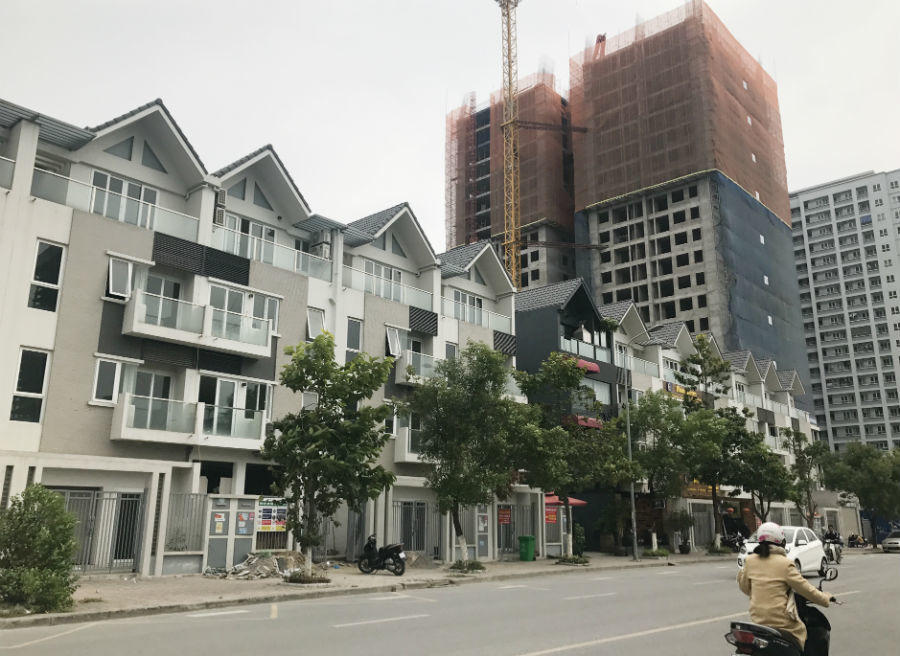 Ăn chênh 30 tỷ/căn: Cảnh báo cơn sốt lạ nhà đất Cầu Giấy