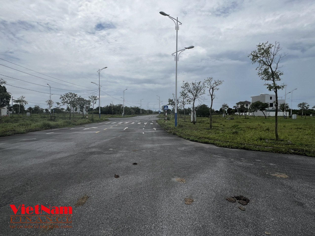 Cảnh hoang lạnh tại khu đô thị 400ha gần biên giới Việt - Trung