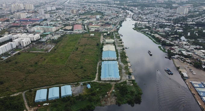 Sau nhiều lần bị “tuýt còi” vì dính sai phạm, cảng Phú Định giờ ra sao?