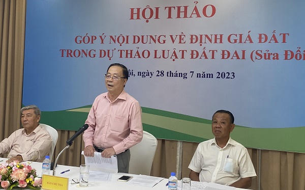 Định giá đất: Đã là thị trường thì không thể bắt buộc phân chia lợi ích bên nhiều, bên ít 