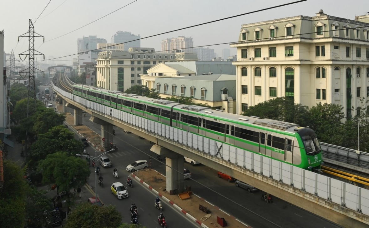 Tuyến đường sắt đô thị Cát Linh - Hà Đông là điểm nhấn tạo “sức hút” cho thị trường bất động sản Hà Đông thời gian qua. &nbsp;