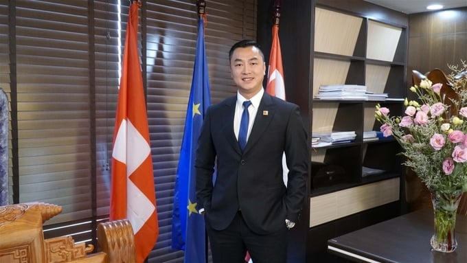 Tập đoàn Trường Tiền bị khởi tố, nhiều người liên quan bị dừng giao dịch tài khoản