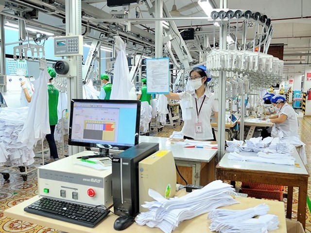 Để c&oacute; thể tận dụng tốt c&aacute;c cơ hội đến từ EVFTA, c&aacute;c doanh nghiệp trước hết cần t&igrave;m hiểu thật kỹ nội dung của hiệp định n&agrave;y. &nbsp;