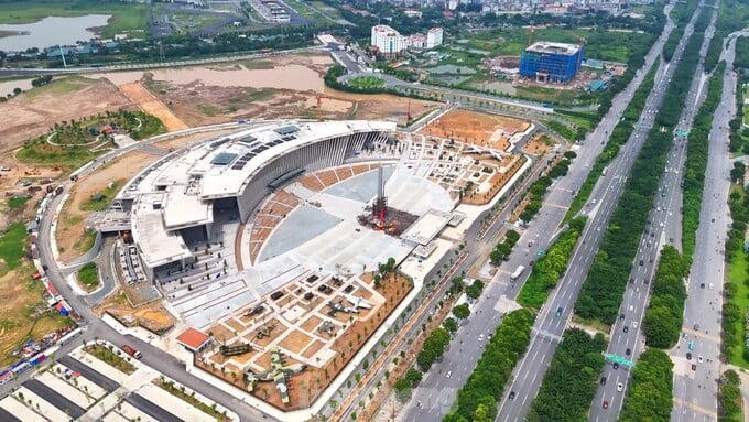 Diện mạo bảo tàng quân sự 2.500 tỷ đồng nằm ngay đại lộ dài nhất Việt Nam, vừa hoàn tất giai đoạn quan trọng