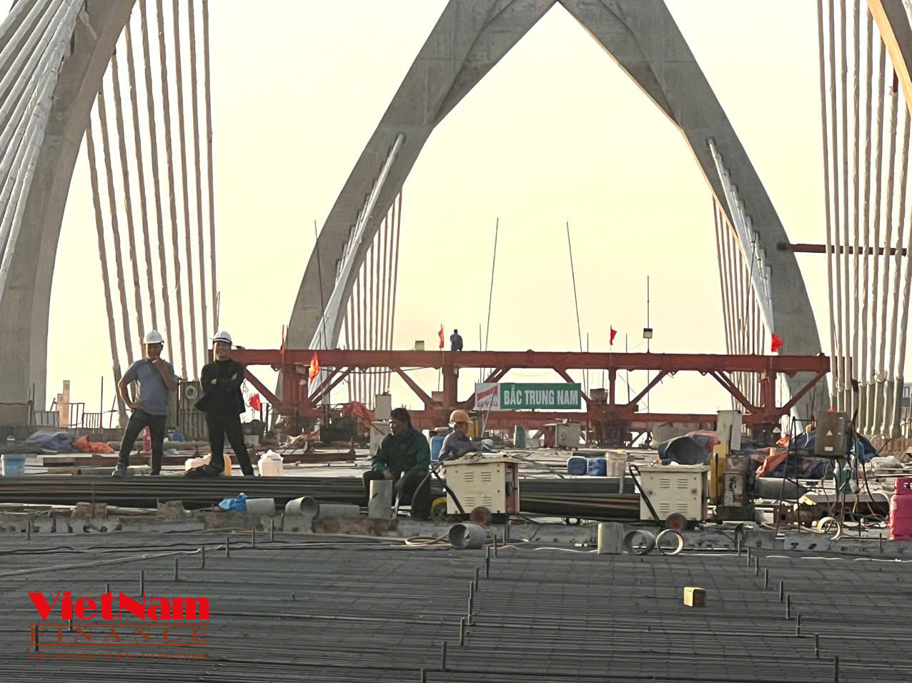 Hình dáng cầu dây văng 1.200 tỷ bắc qua sông Đào - Nam Định