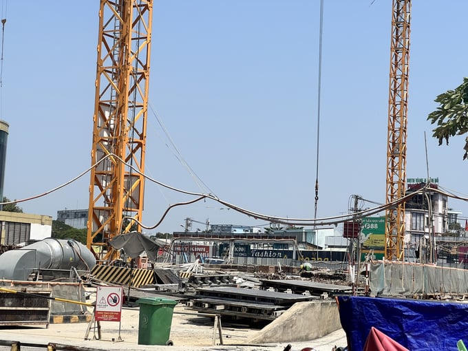 Sau gần 3,5 năm triển khai dự án King Crown Infinity vẫn đang thì công tầng hầm