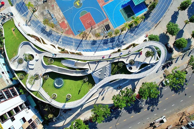 Nhà trưng bày nghệ thuật nhìn từ trên cao