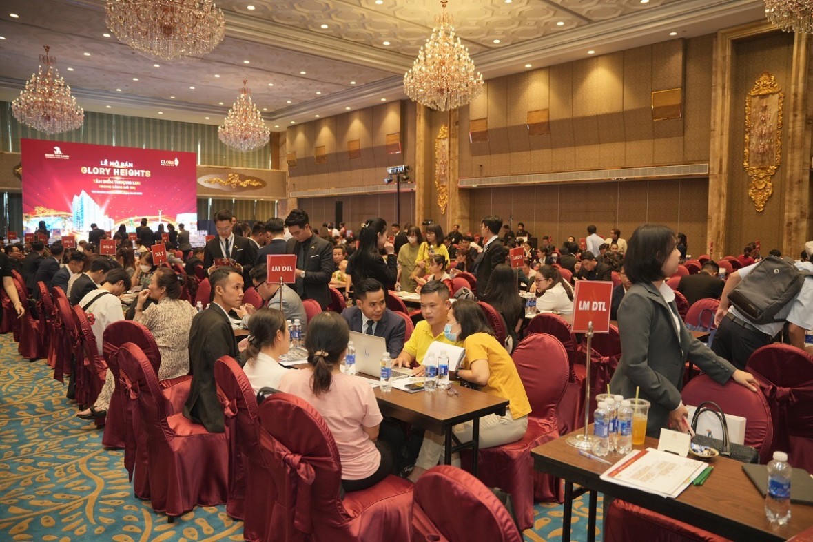 Những nỗ lực "phá băng" thị trường bất động sản