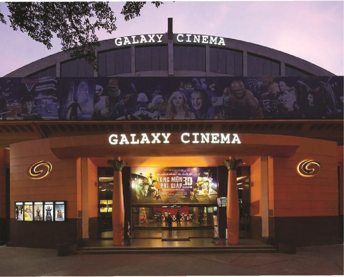 CTCP Phim Thiên Ngân (Galaxy Studio) - thành viên của Galaxy EE - sở hữu hơn 18 cụm rạp trên toàn quốc với hệ thống rạp chiếu phim Galaxy Cinema.