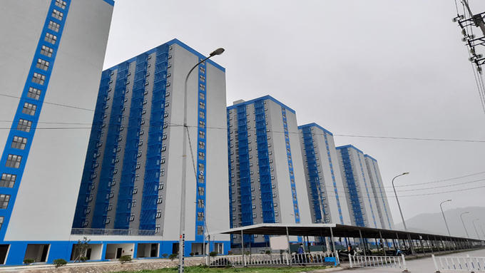 Khu nhà ở xã hội dành cho công nhân xã Nội Hoàng (Yên Dũng) chưa đủ điều kiện đưa vào kinh doanh - Ảnh báo Bắc Giang. &nbsp;