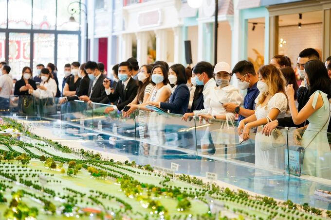 Doanh nghiệp bất động sản đã hết thời “lùa gà vào chuồng”