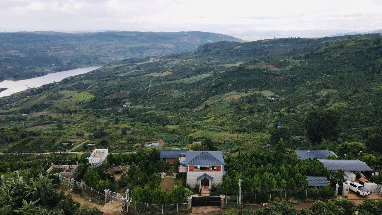 Nhiều nhà đầu tư kẹt dòng tiền khi chạy theo những cơn sốt đất ở các tỉnh đang chấp nhận bán cắt lỗ