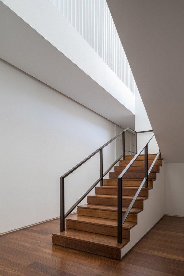 dinh thự trắng gần 1.000 m2 giữa thủ đô