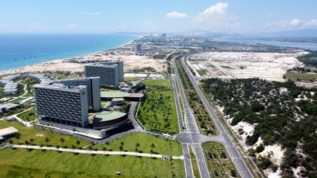 Tin bất động sản hôm nay 15/6: Bắc Giang duyệt phân khu Khu công nghiệp Hòa Phú 222 ha