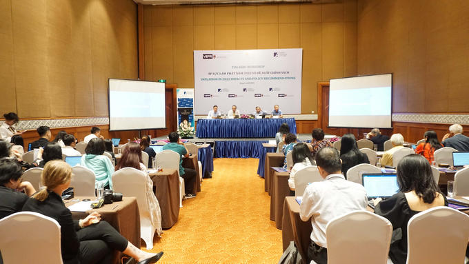 Toàn cảnh toạ đàm Áp lực lạm phát năm 2022 và các đề xuất chính sách. &nbsp;