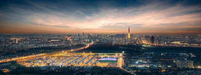 Khu Đông đang mọc lên nhiều dự án của các "ông lớn" bất động sản. Ảnh: PT &nbsp;