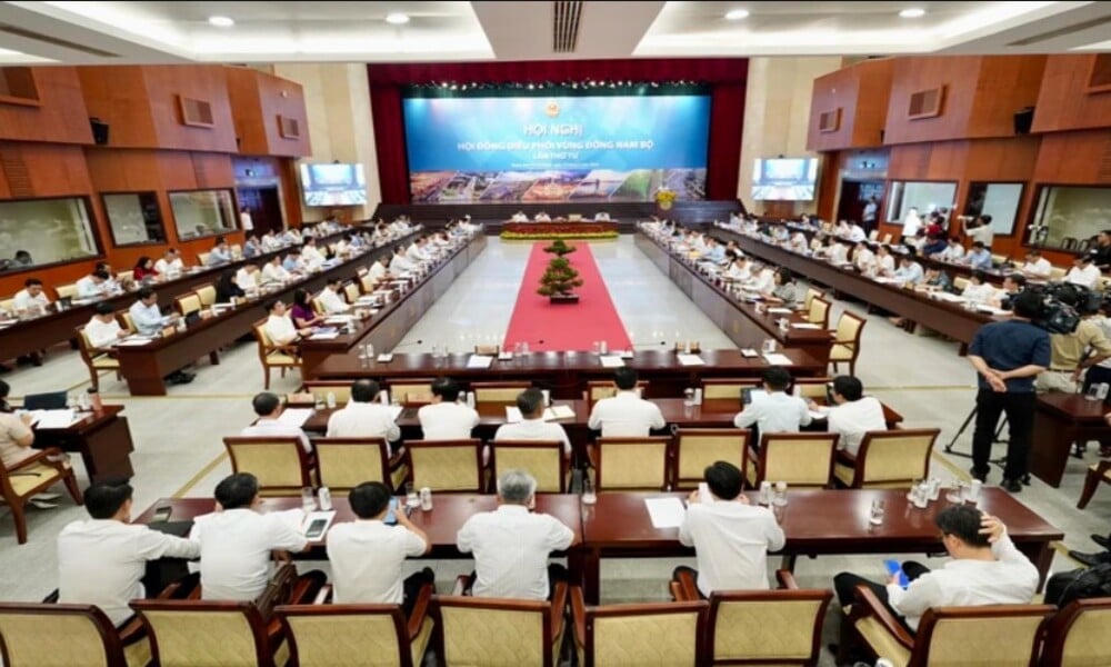 Khởi công 3 tuyến ở cao tốc Đông Nam Bộ trước 30/4/2025