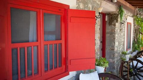 Những mẫu cửa sổ khung gỗ đơn giản cho nhà đẹp