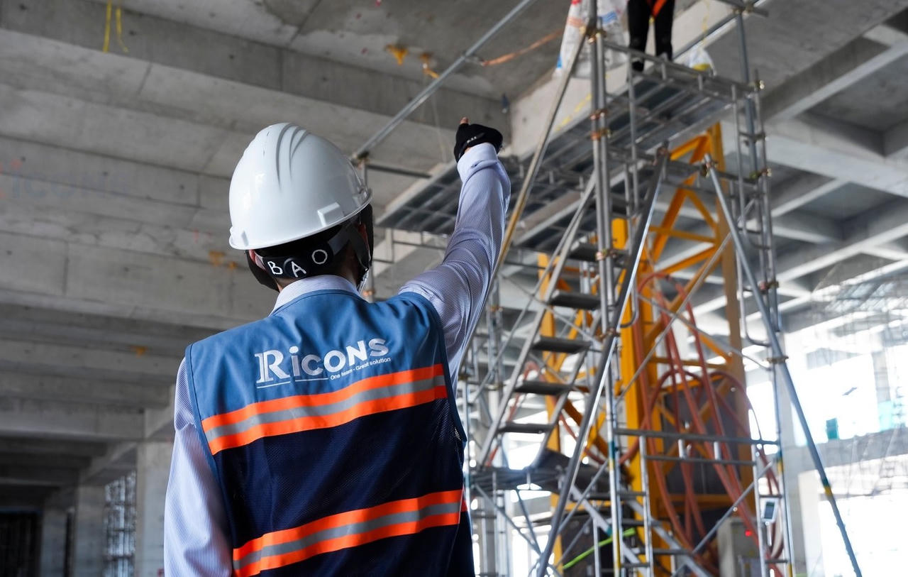 Dự phòng ‘bào sạch’ lãi gộp, Ricons thoát lỗ nhờ khoản lãi chậm thanh toán