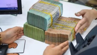 Lãi suất thấp, ngân hàng đua nhau phát hành trái phiếu