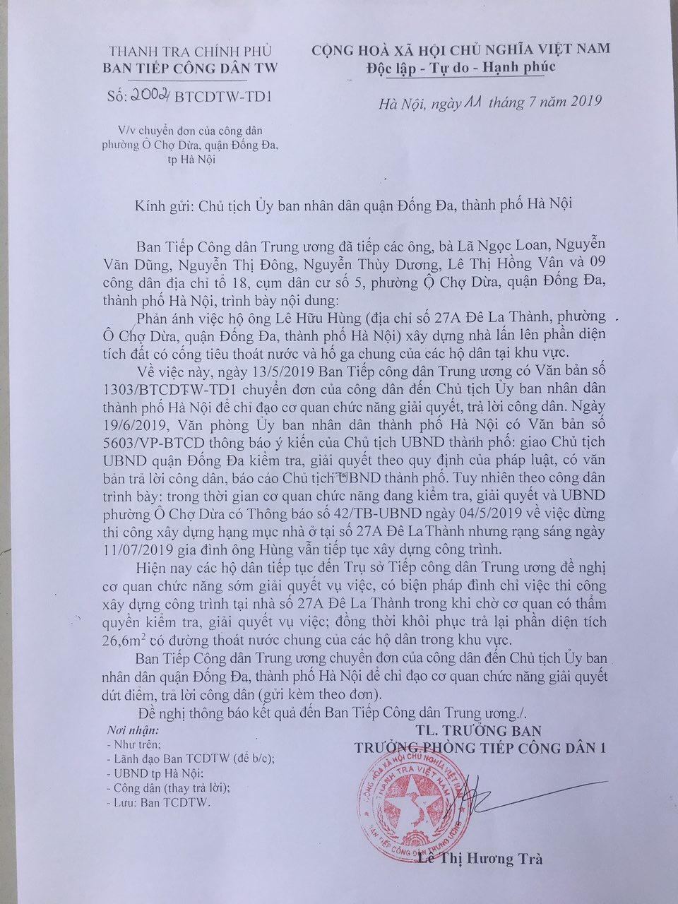 Cả đêm không ngủ canh công trình dừng thi công giữa thủ đô