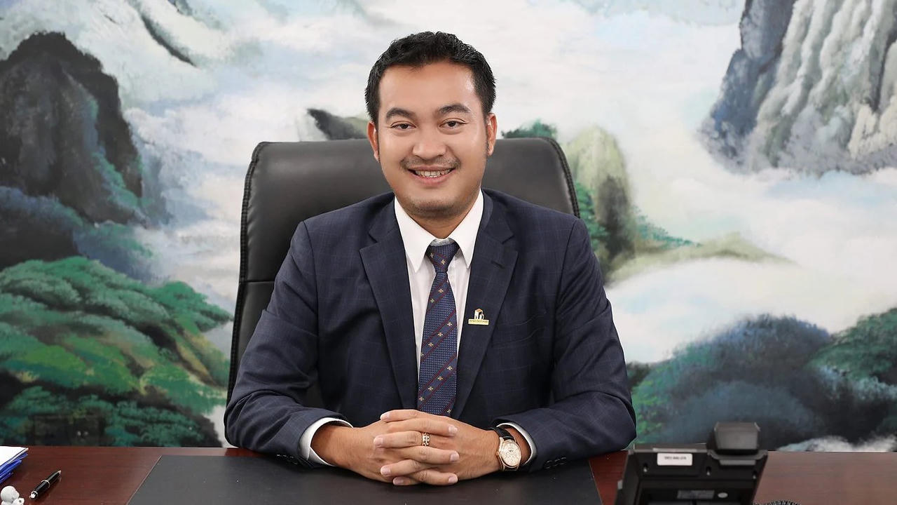 Ông Nguyễn Thái Bình, Chủ tịch HĐQT của Đông Tây Group. Hiện ông cũng là Phó Tổng Thư ký, nhiệm kỳ II (2021-2026)&nbsp;Hội Môi giới Bất động sản Việt Nam – VARS.