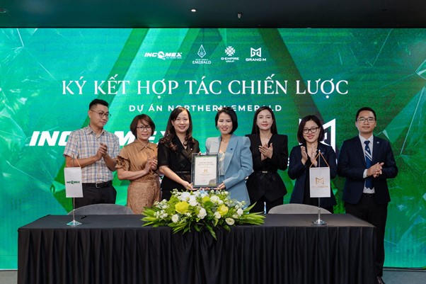 Chủ đầu tư Incomex trao chứng nhận Tổng đại lý dự án Northern Emerald &nbsp;