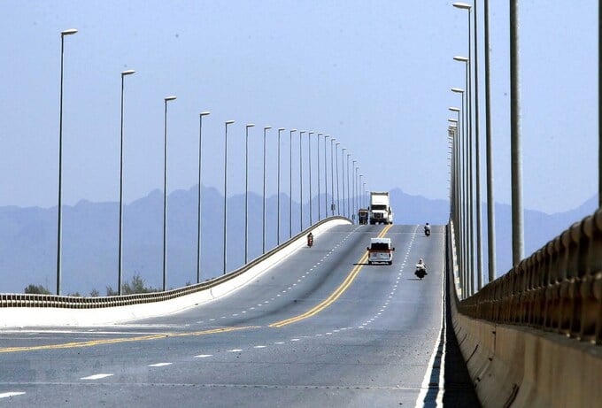 TP. Hải Phòng sẽ phải bố trí nguồn vốn "khủng" nếu thực hiện xây dựng cầu Tân Vũ - Lạch Huyện 2. Ảnh: TTXVN &nbsp;