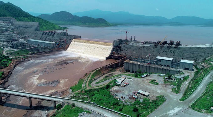 Hồ chứa nước của đập có sức chứa lên đến 74 tỷ m3, đủ để phục vụ cho các mục đích sản xuất điện và phát triển kinh tế của Ethiopia (Ảnh: Hodder Education Magazines) &nbsp;