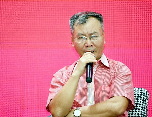 Chuyên gia kinh tế Vũ Đình Ánh cho rằng, chính sách tiền tệ nói cần tiếp tục được nới lỏng để đạt mục tiêu tăng trưởng.