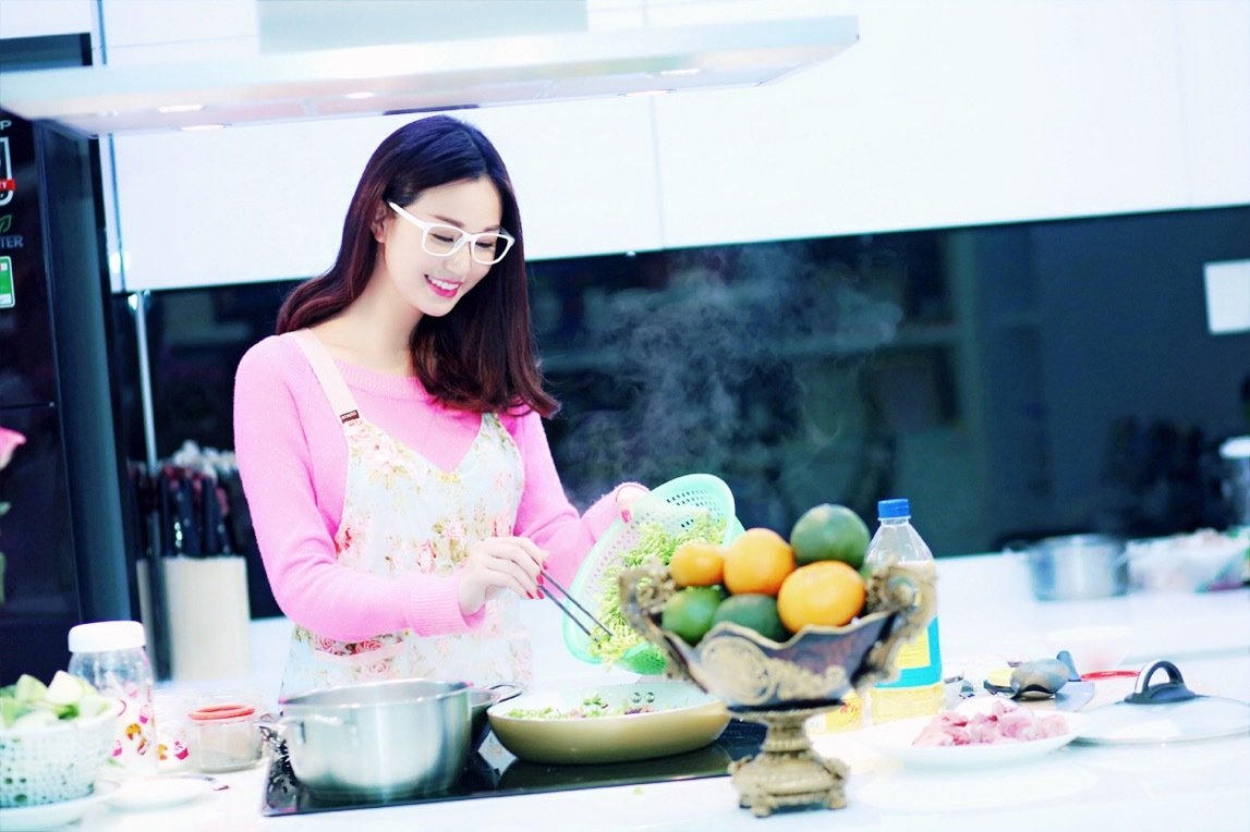 Vị trí đặt bếp nên dựa vào mệnh lý của nữ chủ nhân.