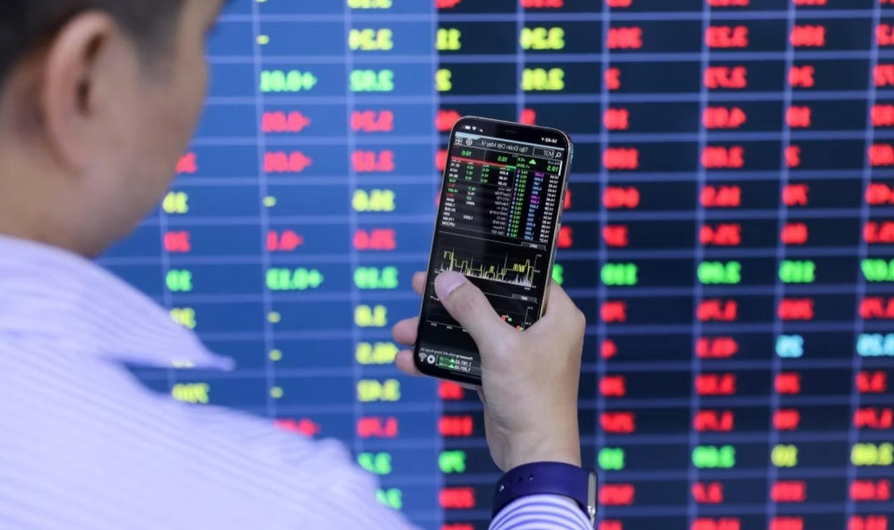 Cổ phiếu thưởng chưa bán, không thể coi là có thu nhập và phải nộp thuế