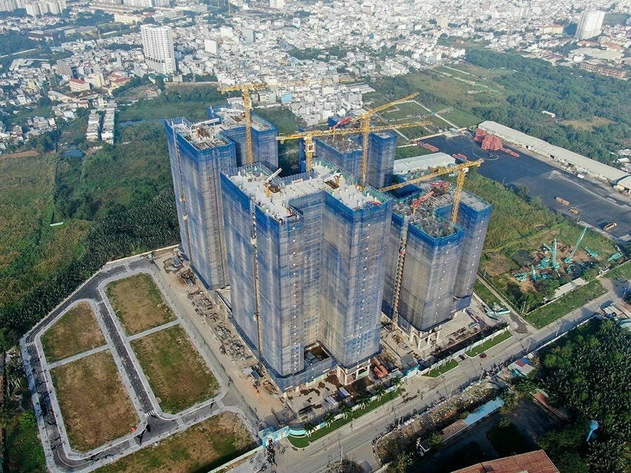 Q7 Sài Gòn Riverside Complex là dự án hiếm hoi được "giải cứu" trước khi có Nghị định 148 &nbsp;