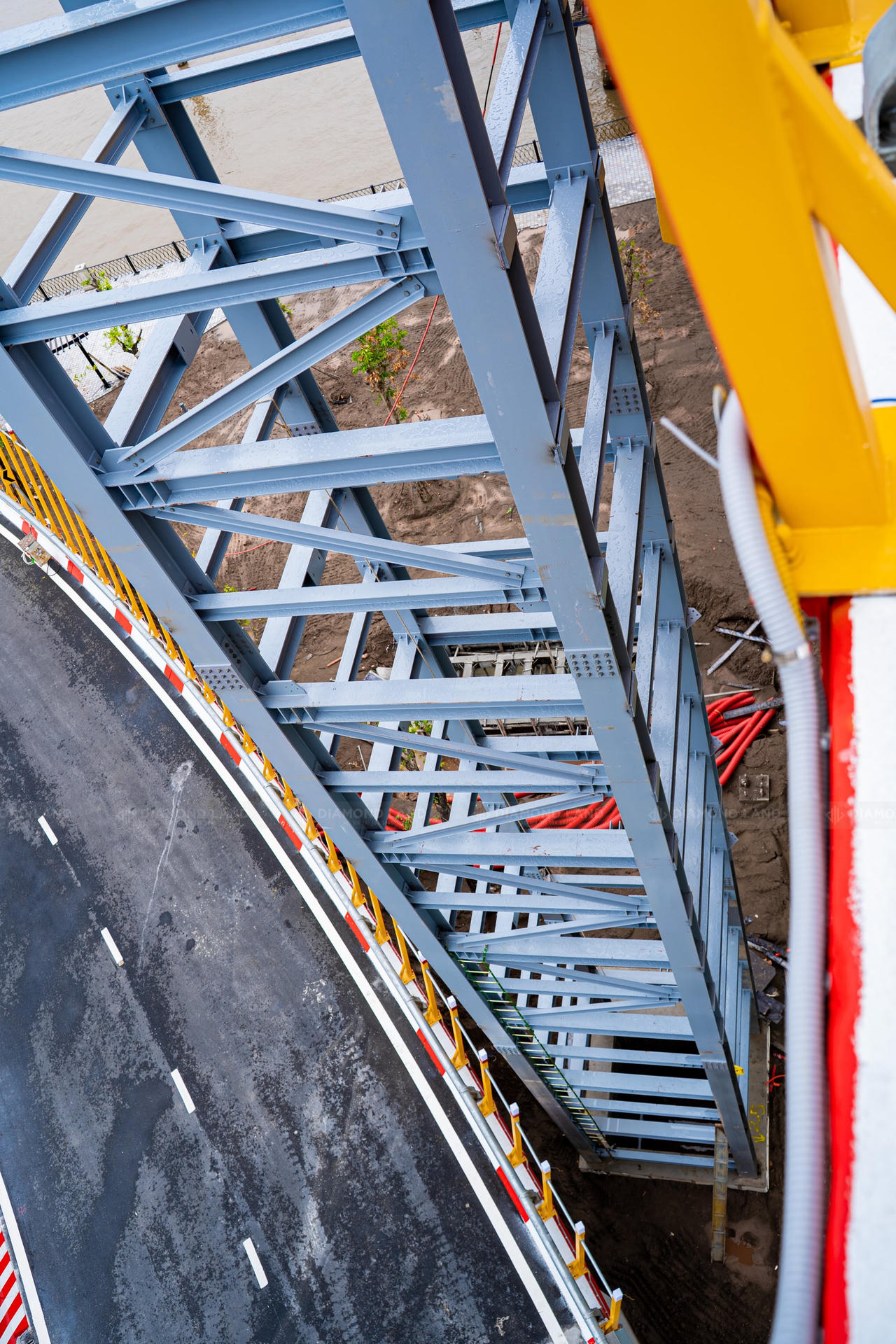 Cận cảnh cây cầu 2.300 tỷ nối đảo Hoàng Gia của Vingoup