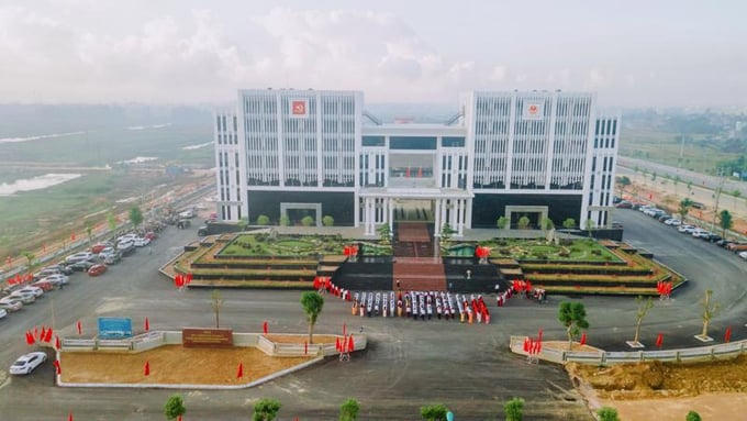 Trụ sở cơ quan Thành uỷ, HĐND, UBND và các đoàn thể thành phố Sầm Sơn