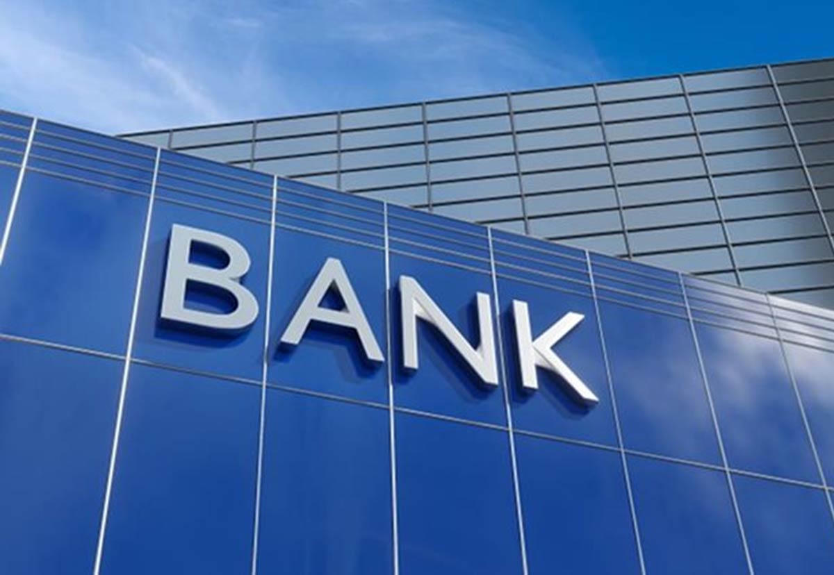 Ngân hàng ồ ạt phát hành cổ phiếu: Chứng khoán lên đỉnh, cổ đông hưởng lợi?