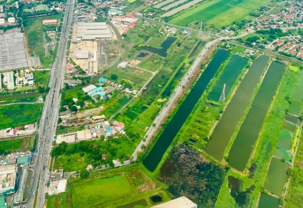 Trong tháng 8 này, ngoài Thanh Oai, các huyện ngoại thành Hà Nội như Quốc Oai, Hoài Đức... đều có kế hoạch đấu giá hàng loạt quyền sử dụng đất. (Ảnh: VGP).
