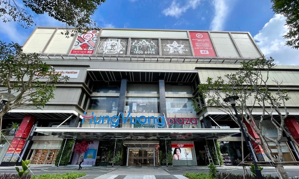 Trung tâm thương mại Hùng Vương Plaza tại TP. HCM