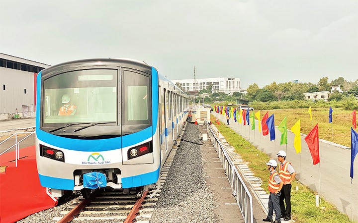 Tuyến metro số 4 sẽ là đòn bẩy giúp bất động sản liền kề phát triển. &nbsp;