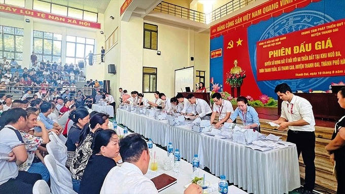 Huyện Đông Sơn diễn ra 2 phiên đấu giá vào ngày 26/8. Ảnh minh họa &nbsp;