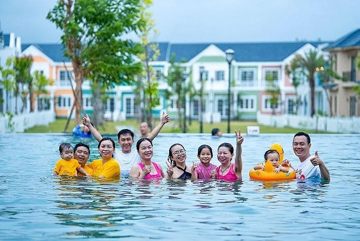 Kết nối nhanh với TP. HCM chỉ 2 tiếng qua cao tốc Dầu Giây – Phan Thiết, NovaWorld Phan Thiet đã trở thành điểm đến “bùng nổ” trong dịp hè năm nay. &nbsp;