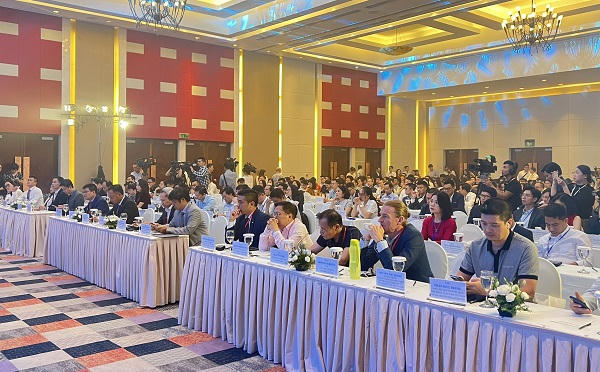 Các đại biểu tham dự "Diễn đàn Cấp cao Cố vấn tài chính Việt Nam lần thứ nhất - năm 2023”. Ảnh: Hà Anh. &nbsp;