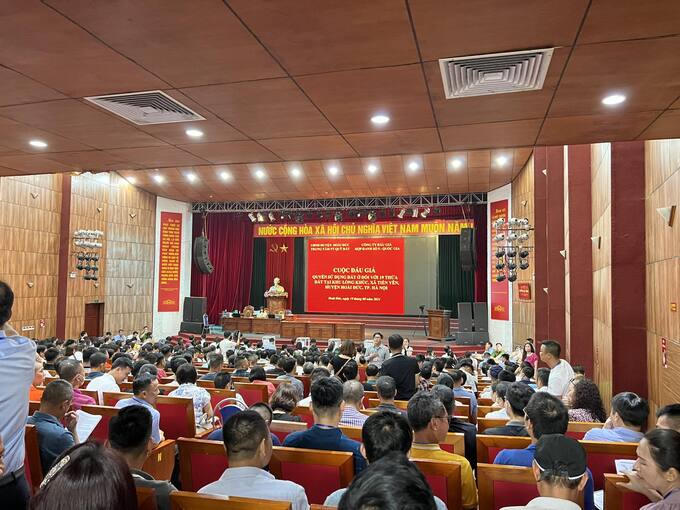 Nhiều hệ lụy từ “đầu cơ, thổi giá” đất nền