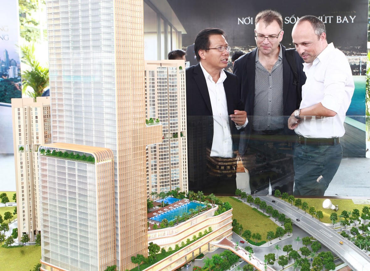 Nhà đầu tư nước ngoài vẫn đang "rót tiền" vào thị trường bất động sản Việt Nam