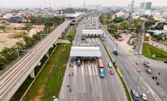 Dự án Metro số 1 gặp nhiều khó khăn trước thềm về đích
