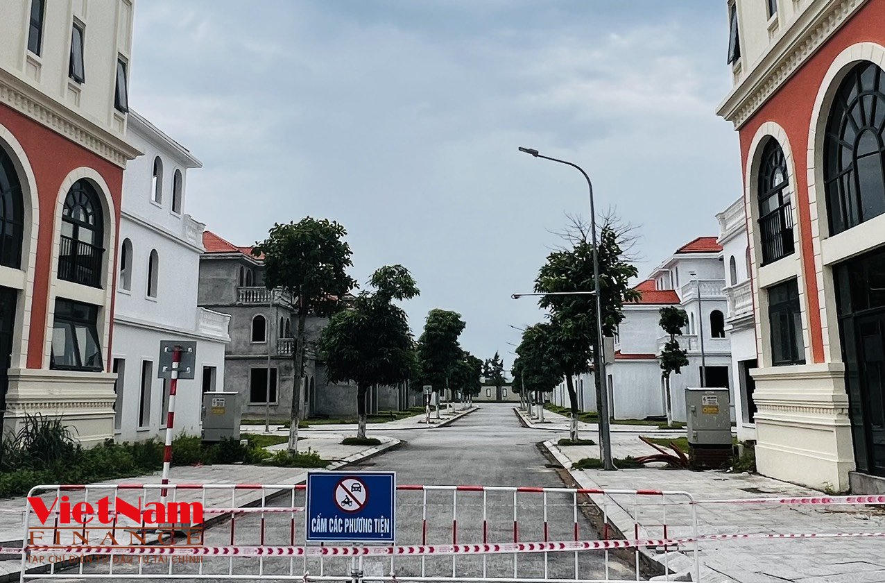 Trà Cổ Long Beach Luxury: Dự án 1.000 tỷ dang dở, từng bị NH rao bán siết nợ