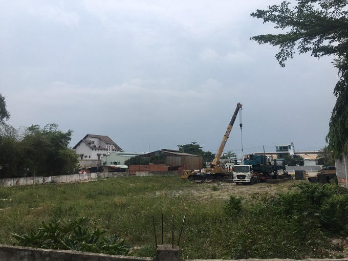 Hiện bên trong dự án vẫn chưa có hoạt động xây dựng nhưng chủ đầu tư đã "lách luật" để thu tiền của khách hàng &nbsp;